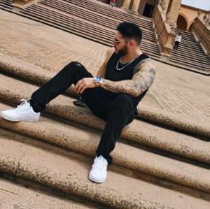 Meet your Posher, John